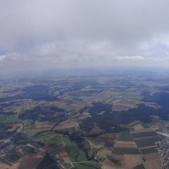 Flugwegposition um 10:14:37: Aufgenommen in der Nähe von Gemeinde Dobersberg, Österreich in 1693 Meter